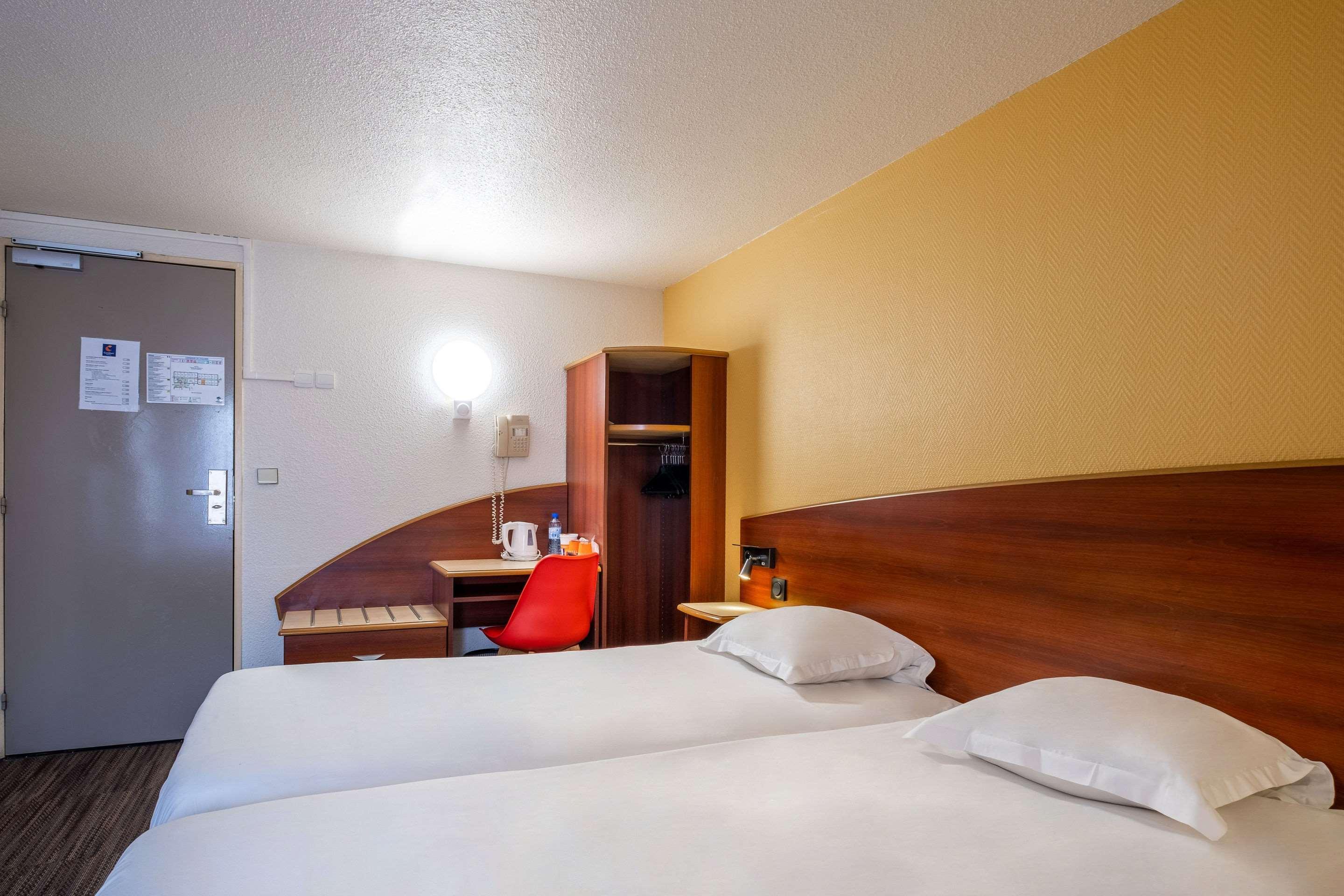 Comfort Hotel Etampes Ngoại thất bức ảnh
