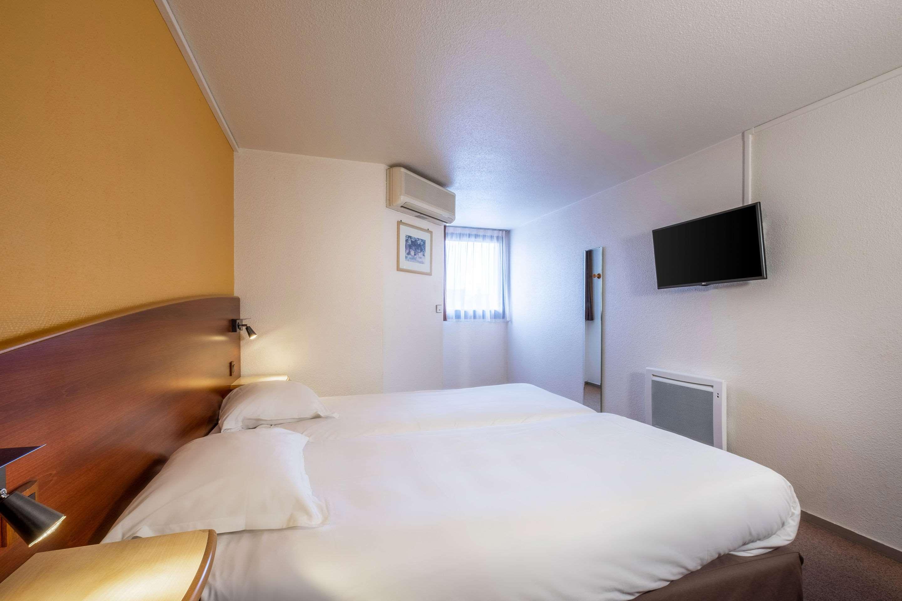 Comfort Hotel Etampes Ngoại thất bức ảnh