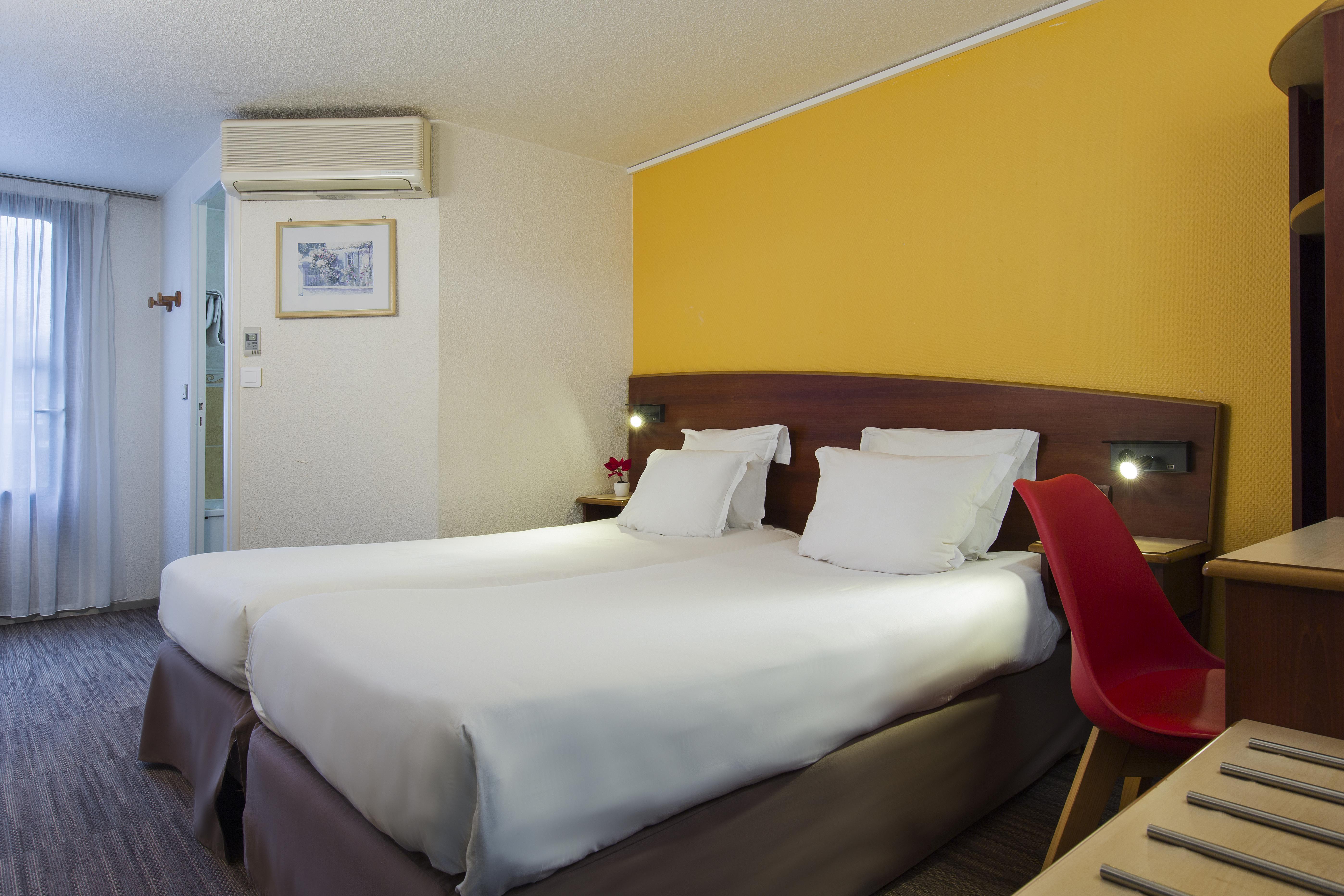 Comfort Hotel Etampes Ngoại thất bức ảnh