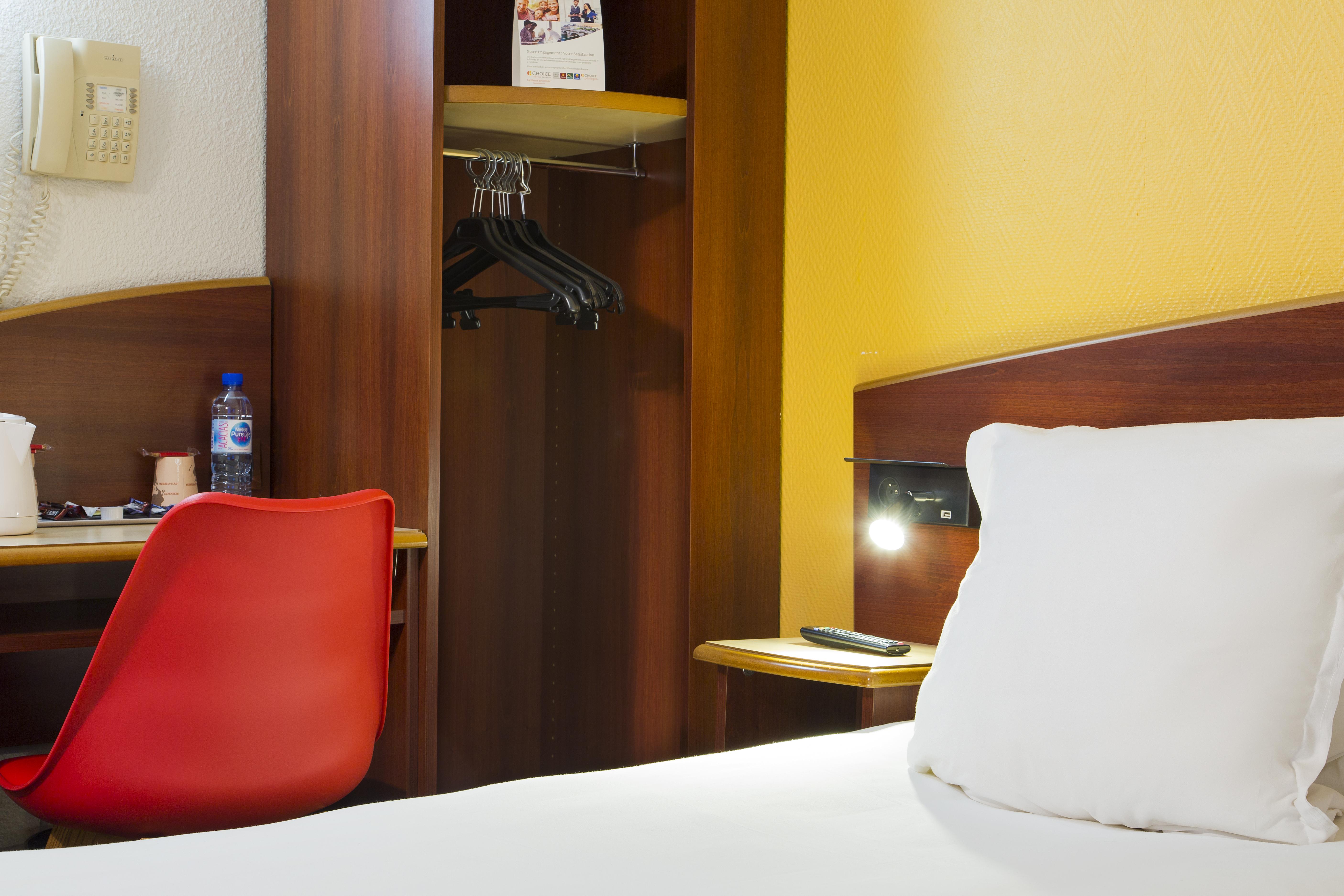 Comfort Hotel Etampes Ngoại thất bức ảnh