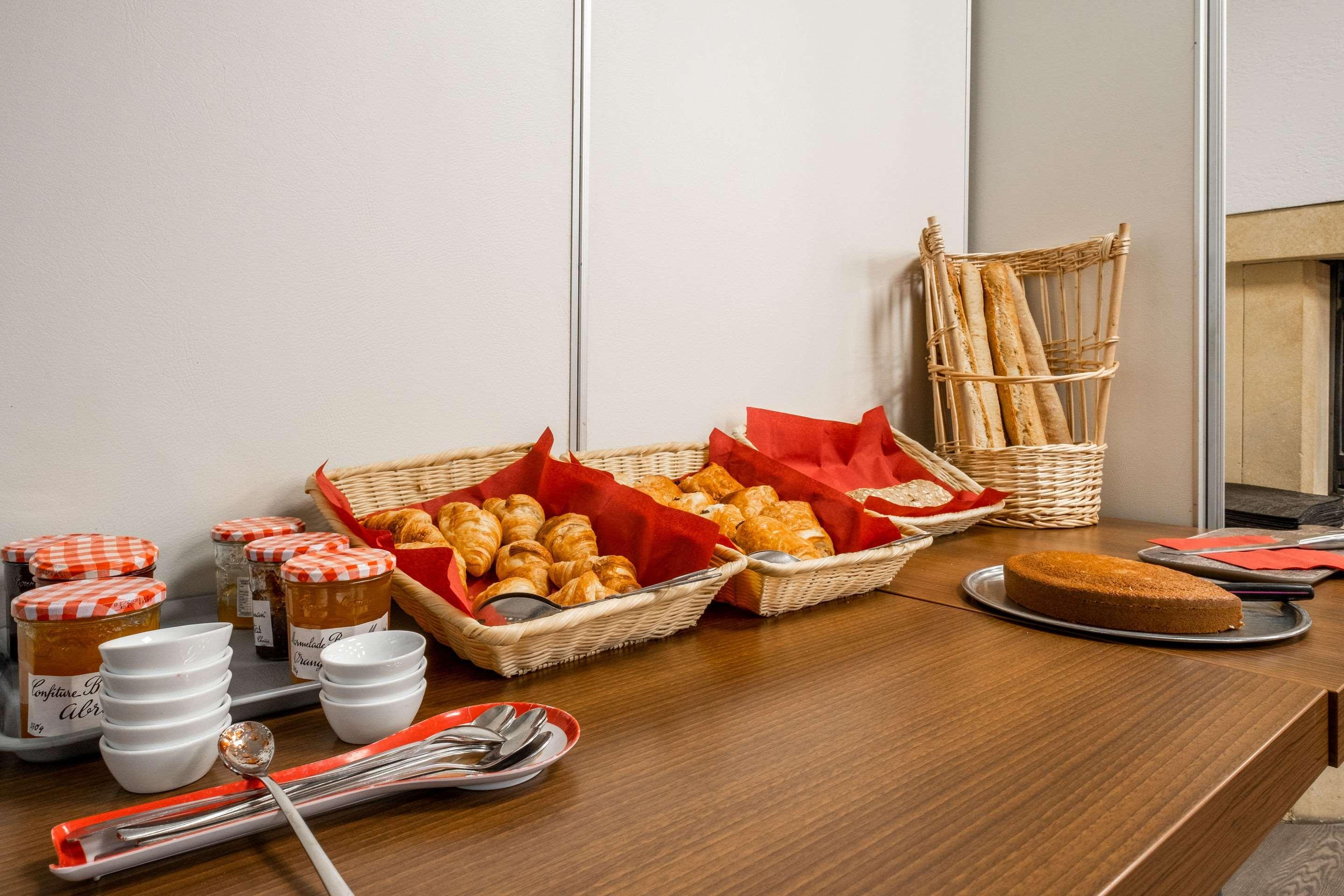 Comfort Hotel Etampes Ngoại thất bức ảnh