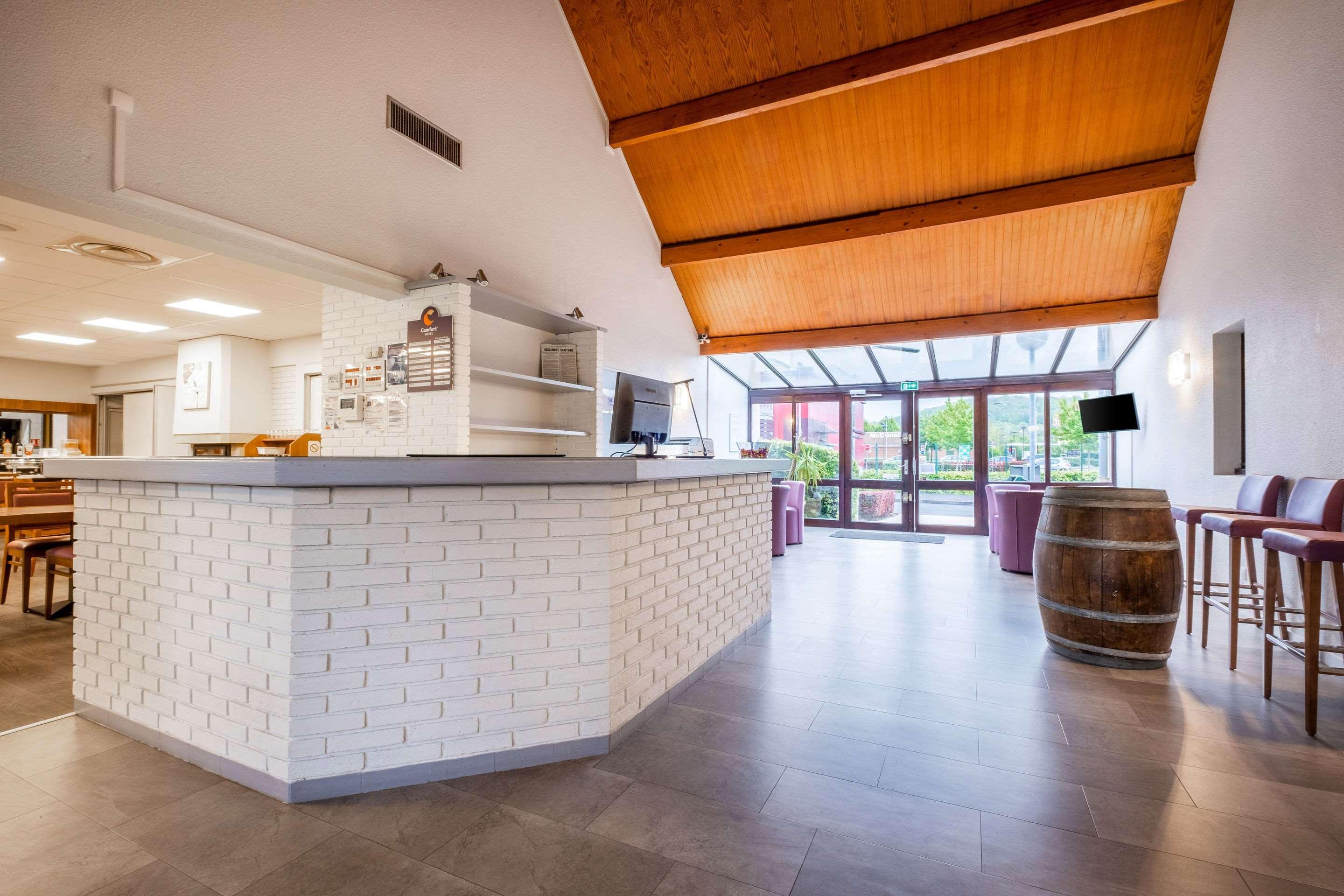 Comfort Hotel Etampes Ngoại thất bức ảnh