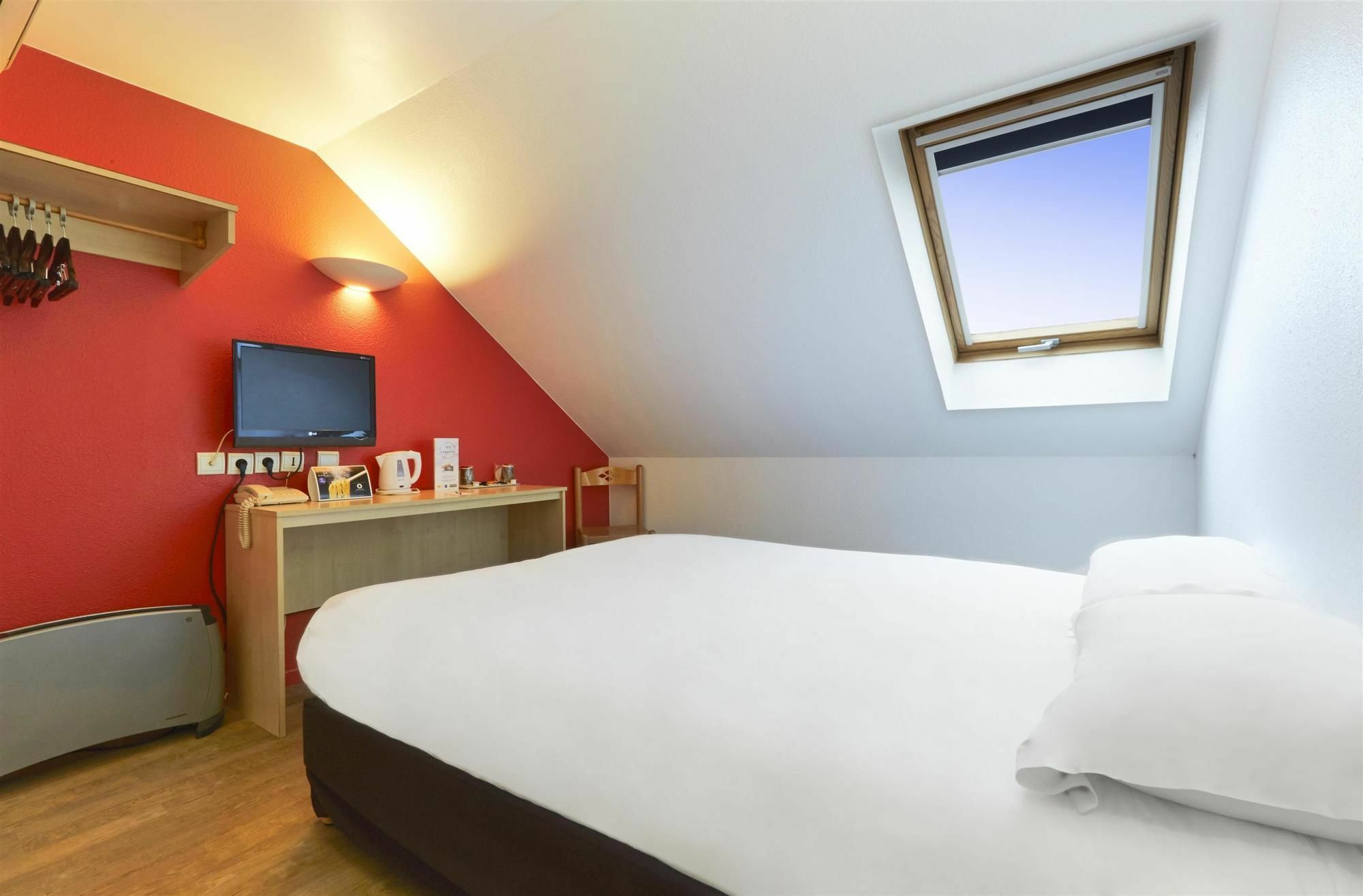 Comfort Hotel Etampes Ngoại thất bức ảnh